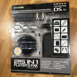 Komodo 25 IN 1 Player's Pack For DS lite Brand new